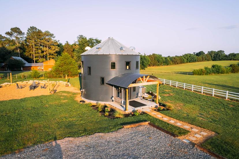 Image of Gene Acres: Converted Silo on 20 Acres