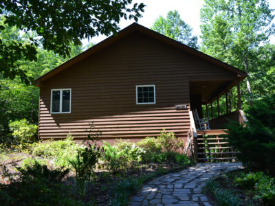 Laurelwood Cabin at Chesley Creek